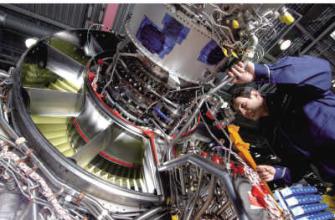 黃群慧、賀俊:上海制造業(yè)轉型升級應找準方向