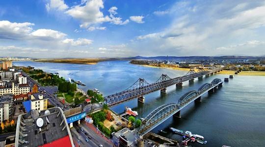 丹東大講堂舉辦“創新驅動發展戰略”主題報告會